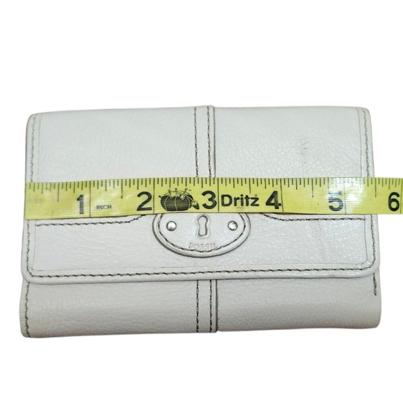 Fossil Wallet Leather White Women's - Picture 7 of 9